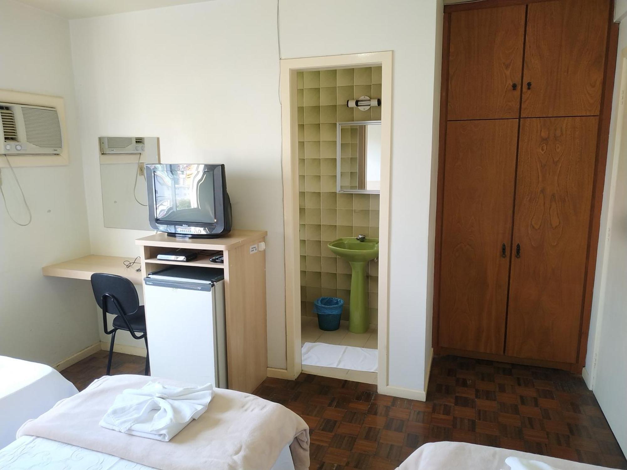 Soratur Hotel & Coworking Criciuma  Bilik gambar